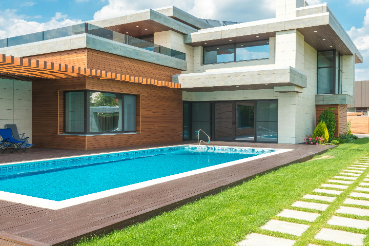 Modern Villa in Emirates Hills